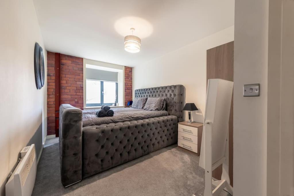 2 Bed Apartment With Pool Table Bradford  Exteriör bild